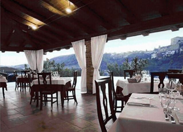 Mongalletto Castellinaldo Εξωτερικό φωτογραφία